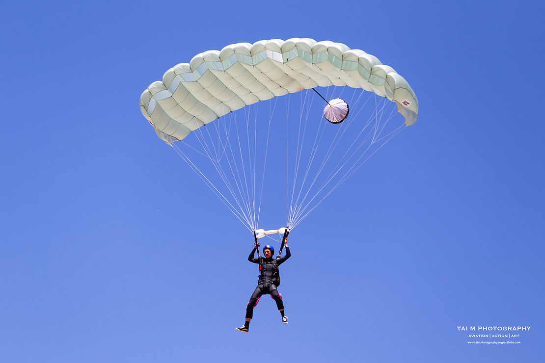 Skydive Parachute Packing Parachute Packing for Beginners 4